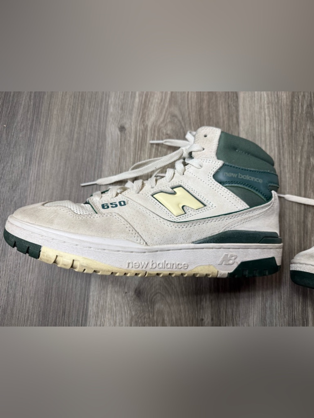 New Balance 650 High Top Size 10 White Green Suede Retro Dad Shoe Basketball NB - Picture 1 of 16